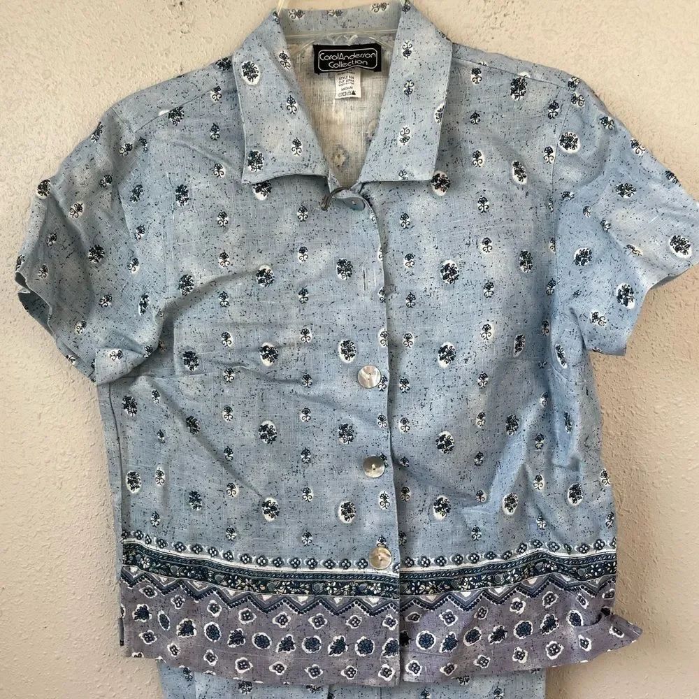 Carol Anderson Matching Linen Button Down Shirt and Crop Pants Size M EUC